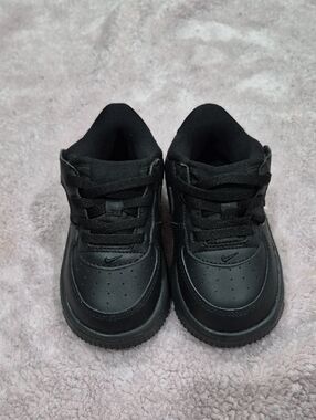 NEW Black Air FORCE ONES VELCRO 7C
